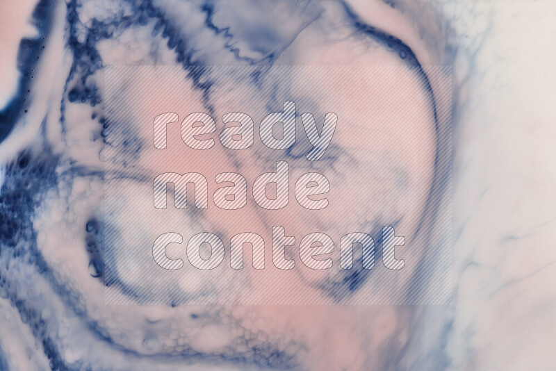 لقطة مقربة لأنماط دوامية باللون الأزرق والأحمر والأبيض