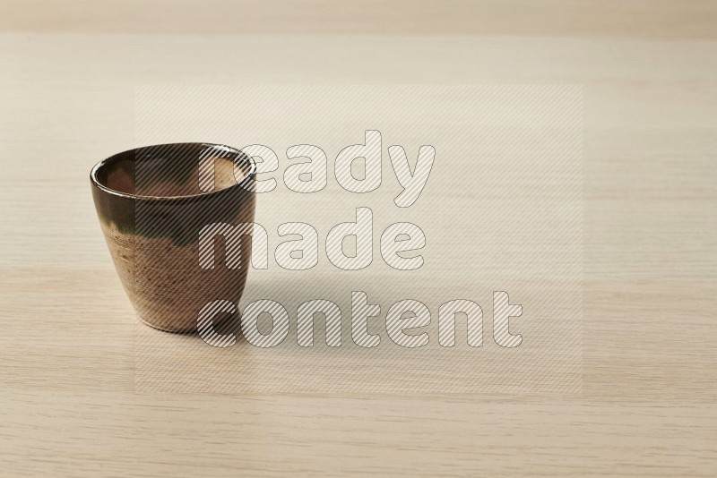 Pottery Cup on Oak Wooden Flooring, 15 degrees