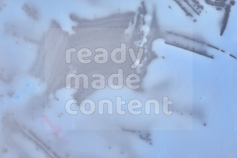 لقطات مقربة لأشكال مختلفة مرسومه باللون الأزرق