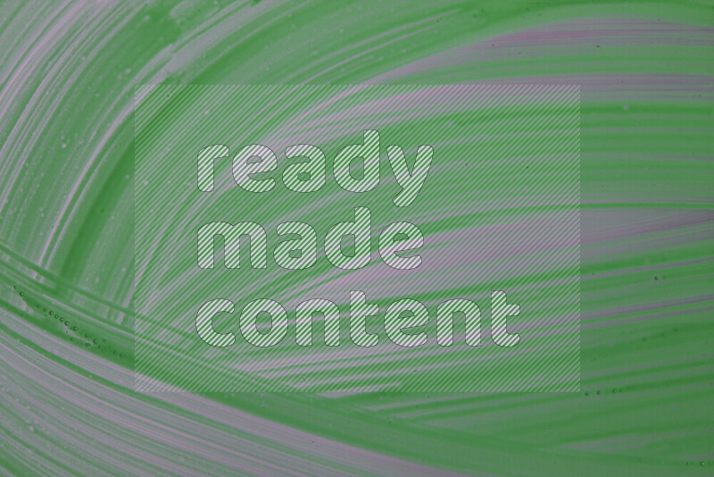 لقطات مقربة لأشكال مختلفة مرسومه باللون الأخضر