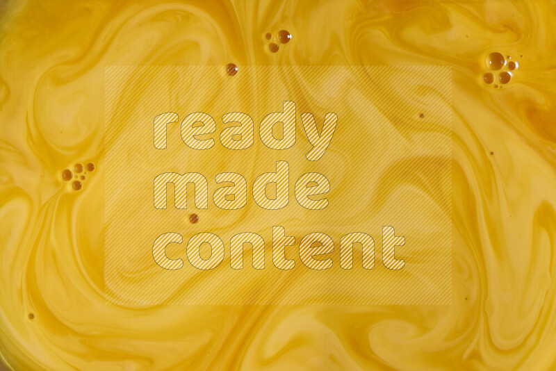 لقطة مقربة لأنماط دوامية باللون البرتقالي