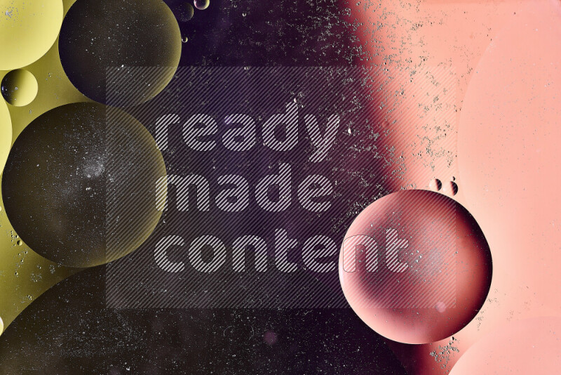 لقطات مقربة لفقاعات من الزيت على سطح الماء باللون الأخضر والأرجواني والوردي