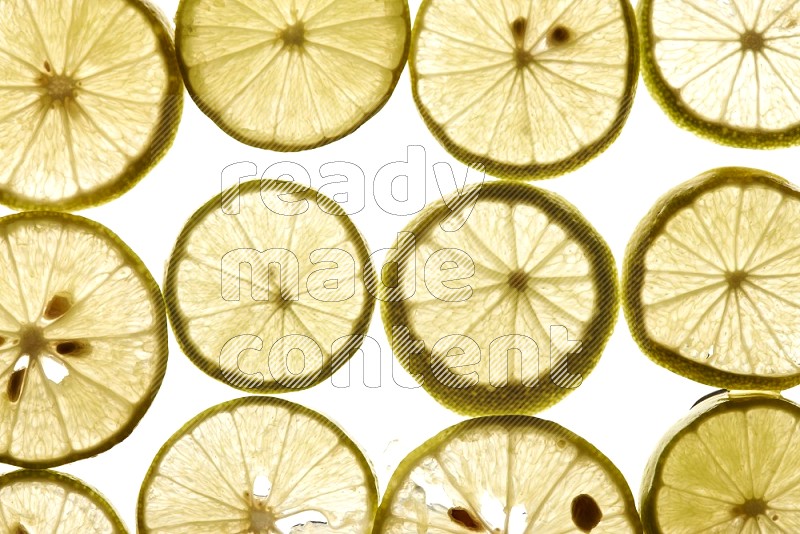 شرائح الليمون علي خلفية بيضاء مضيئة