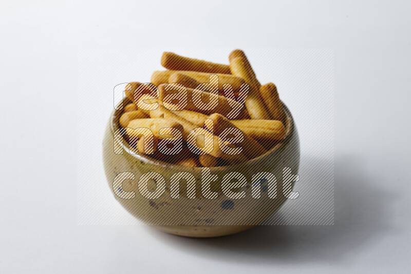 وجبات خفيفه متنوعة علي خلفية خلفية بيضاء