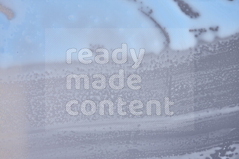 لقطات مقربة لأشكال مختلفة مرسومه باللون الأزرق