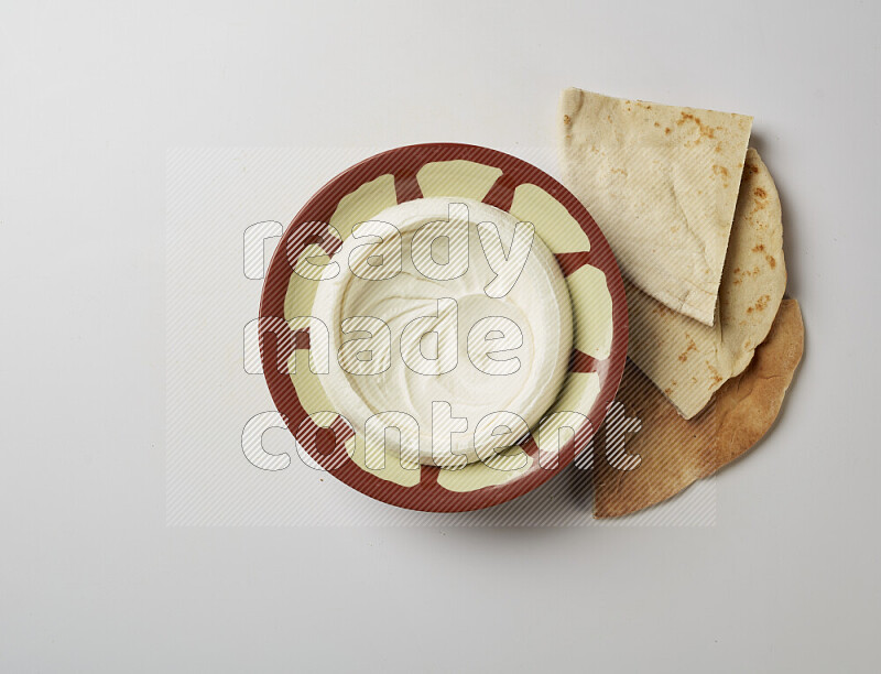 Plain Lebnah in a traditional plate on a white background