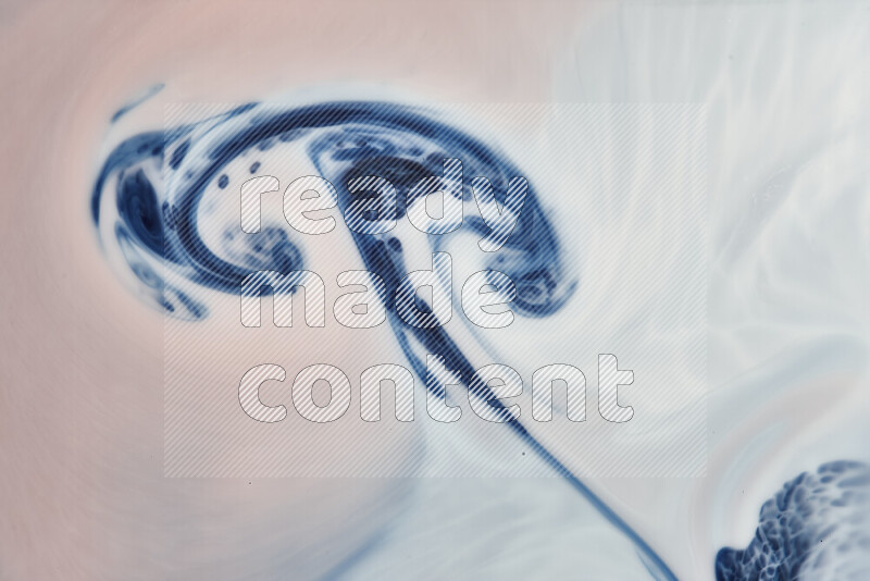 لقطة مقربة لأنماط دوامية باللون الأزرق والأحمر والأبيض