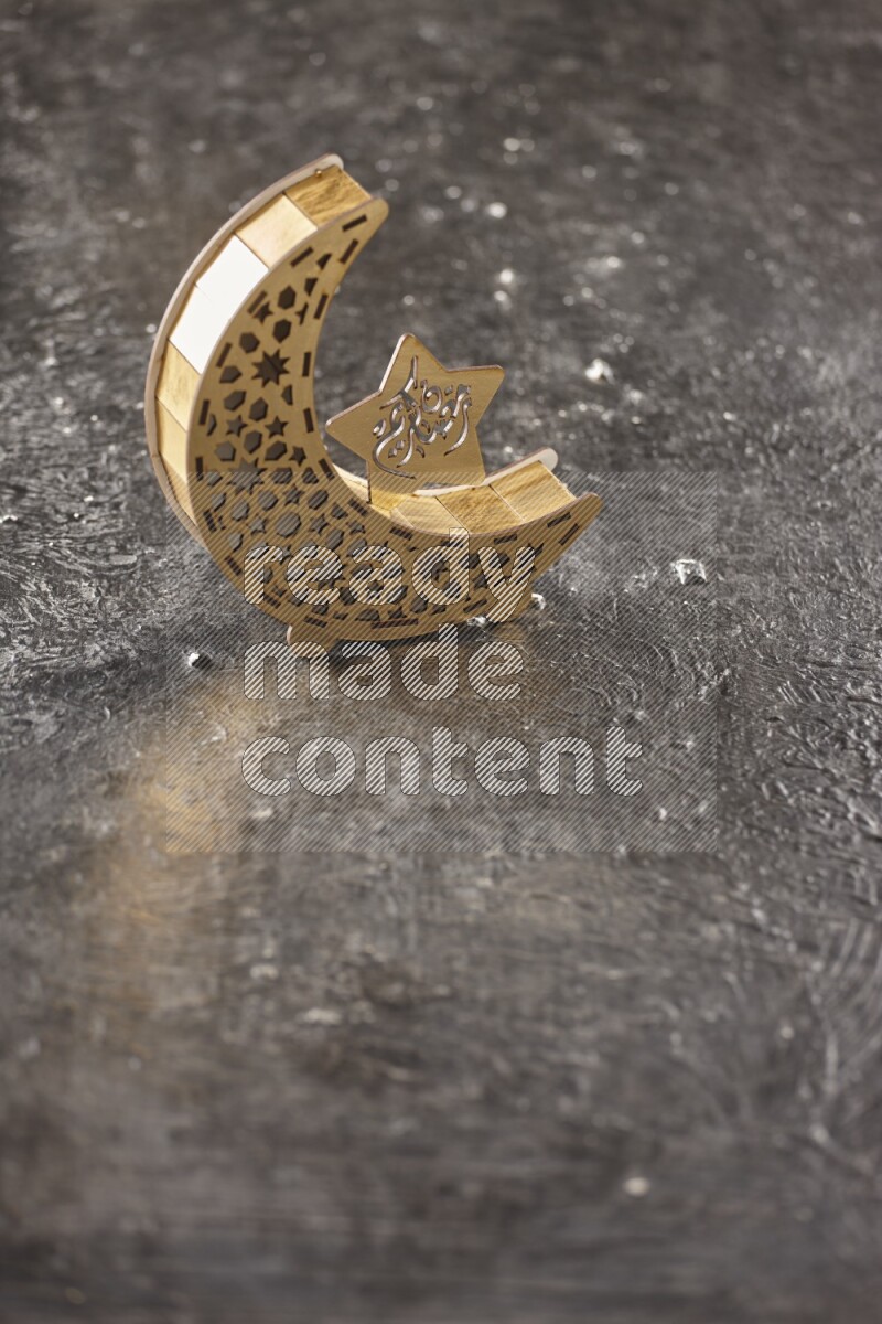 فانوس موضوع علي خلفية سوداء