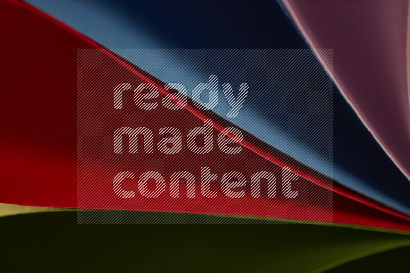 فن تجريدي يعرض المنحنيات المرتبة للأوراق الملونة