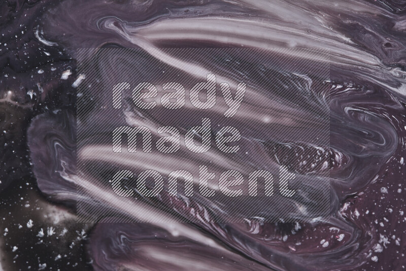 لقطات مقربة لأشكال مختلفة مرسومه باللون الأرجواني